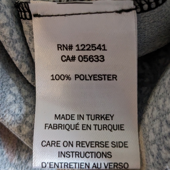 Isle by Melis Kozan Long Sleeve Lightweight Blouse Top Floral V-Neck Small - Picture 6 of 7